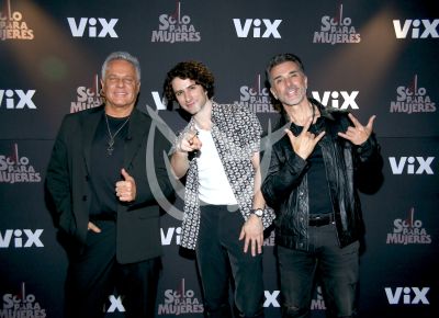 Alexis, Darío y Mayer para Mujeres