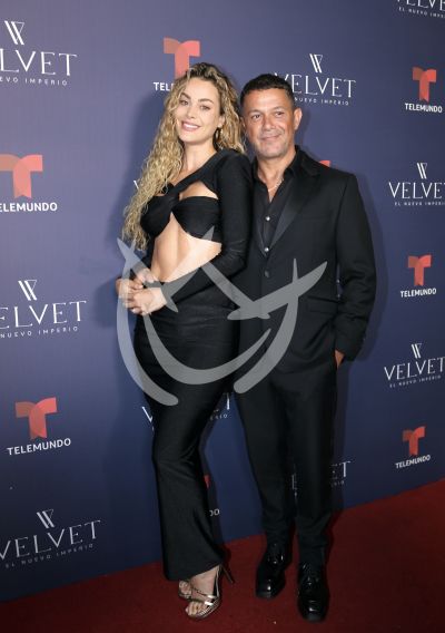 Candela Márquez y Alejandro Sanz a Velvet