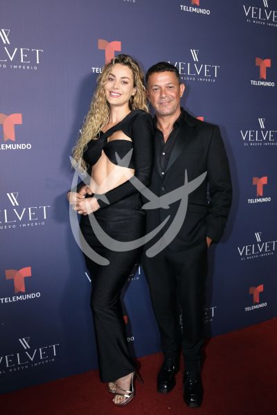 Candela Márquez y Alejandro Sanz a Velvet