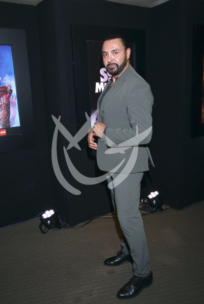 Latin Lover con Sólo Para Mujeres