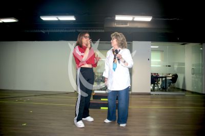 Las Angélicas ensayando
