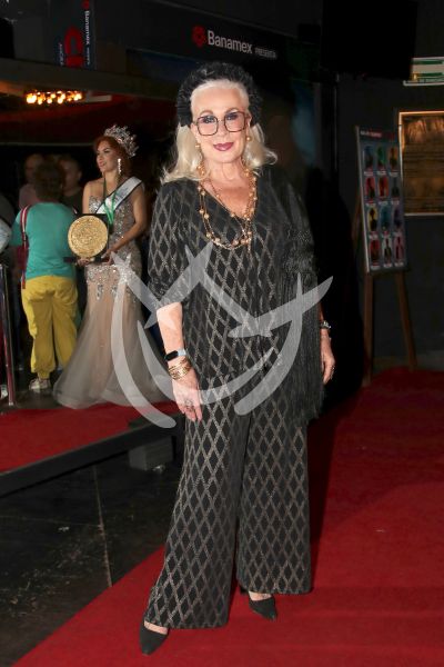Laura Zapata al Éxito