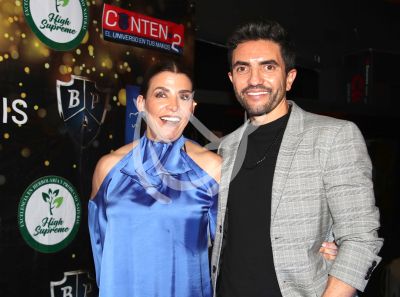 Lisset y Ramón Valdéz al Éxito