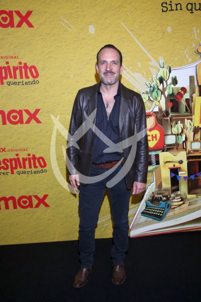 Antonio de la Vega Sin Querer Queriendo
