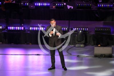 Gilberto Santa Rosa por El Lujo