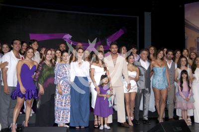 Regalo de Amor elenco