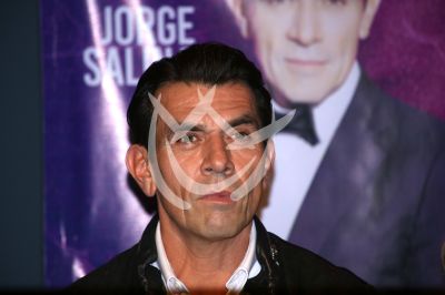 Jorge Salinas con Obscenidad
