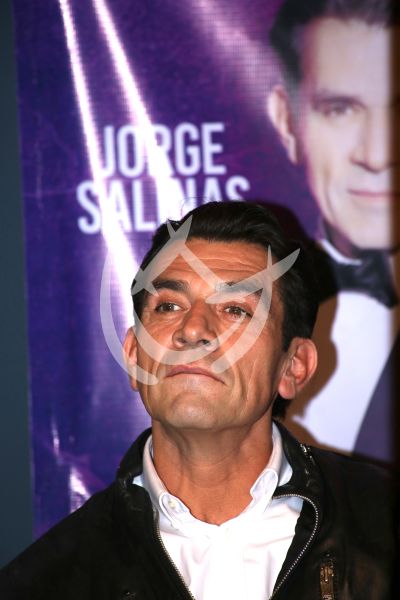 Jorge Salinas con Obscenidad