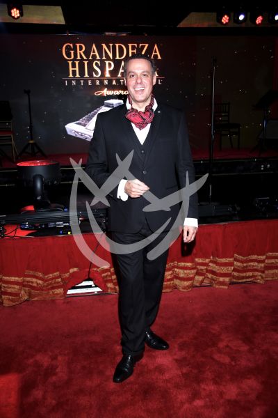 José Joel con Grandeza