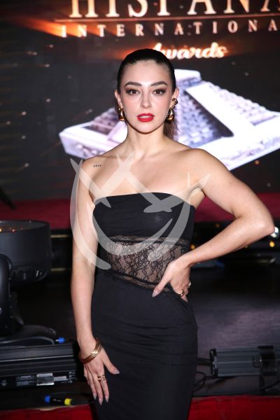 Lizy Martínez con Grandeza