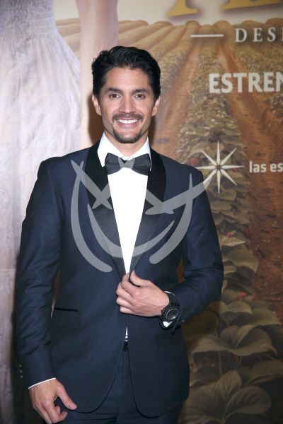 Daniel Elbittar en Amanecer