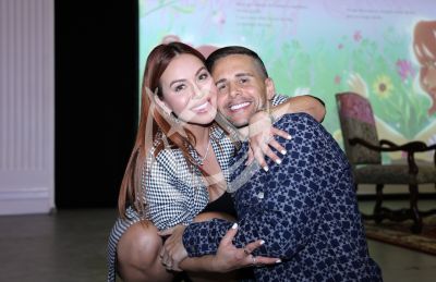 Chiquis presenta libro