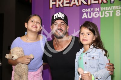 Chef Yisus e hijas 