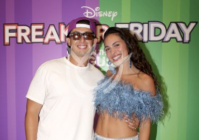 Isadora Figueroa y novio