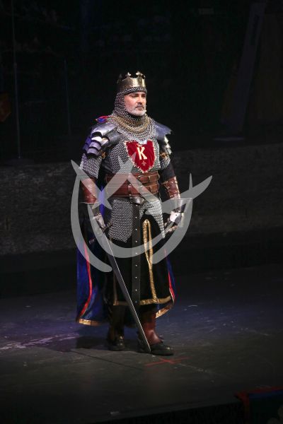 Mauricio Islas es El Rey Arturo