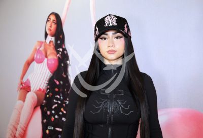 Paloma Mami con Código