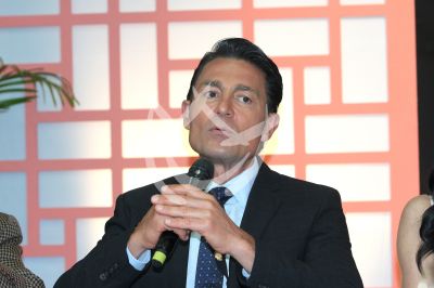 Fernando Colunga con Amanecer