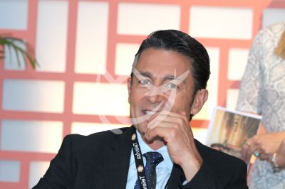 Fernando Colunga y más con Amanecer