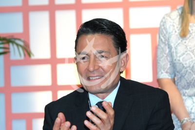 Fernando Colunga con Amanecer