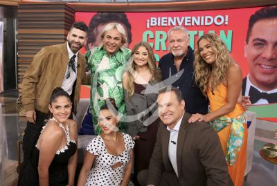 Cristian Castro con prima Fernanda y tío Güero