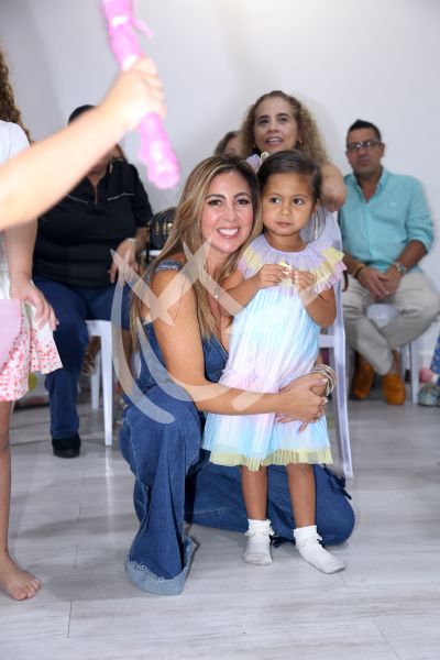 Chiquibaby e hija de cumpleaños
