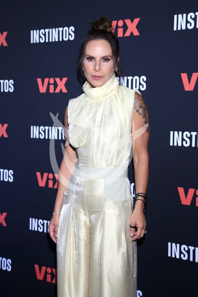 Kate del Castillo saca sus Instintos