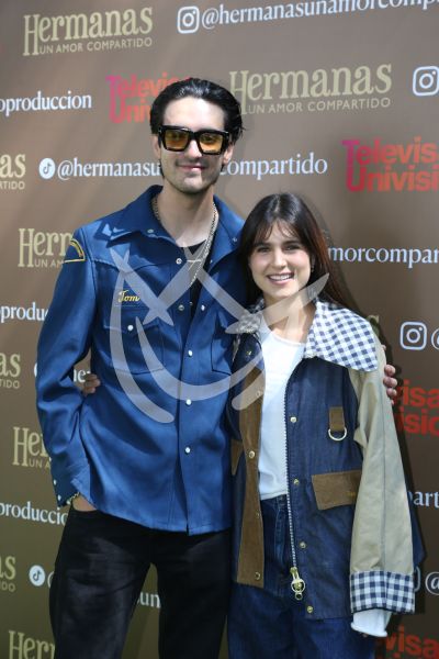 Romina y Sebastián Poza en Hermanas