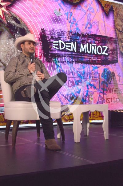 Edén Muñoz es de oro y platino rumbo al Auditorio