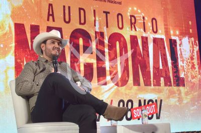 Edén Muñoz es de oro y platino rumbo al Auditorio
