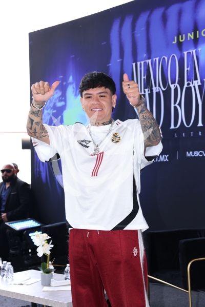 Junior H está Sad en Mx