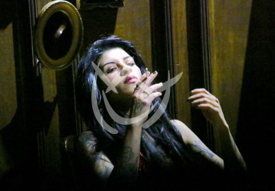 Cazzu canta al Latinaje