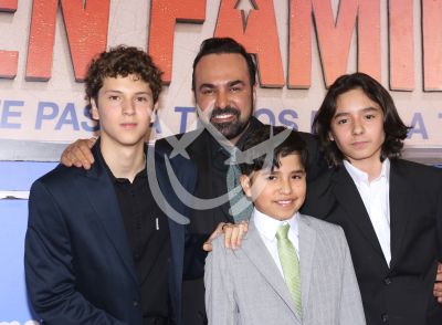 Ariel Miramontes en familia y más al Desastre