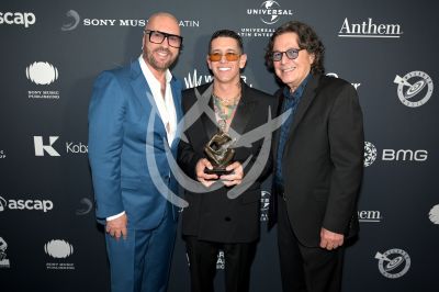Lenny Tavarez con la Musa