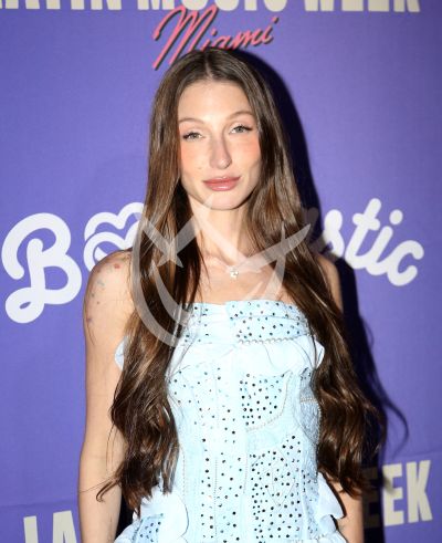 Yami Safdie en Billboard Latin Week