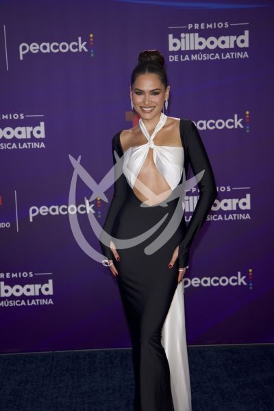 Andrea Meza en Billboard Latino