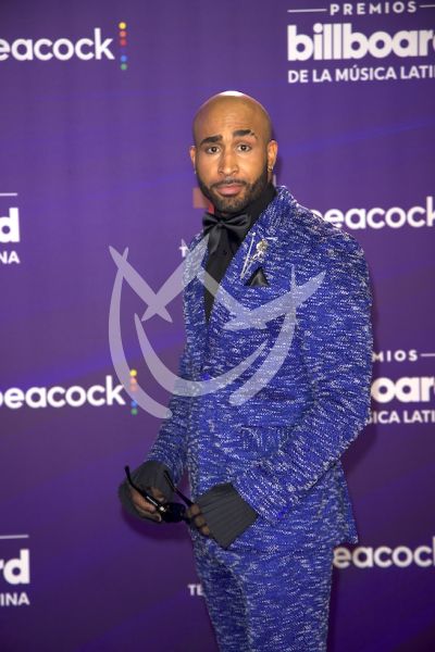 Caramelo en Billboard Latino