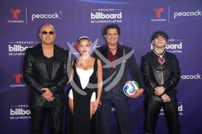 Wisin, Carlos, Emilia y Xavi en Billboard Latino