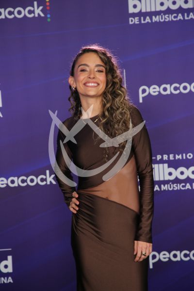 Isabella Echeverri en Billboard Latino