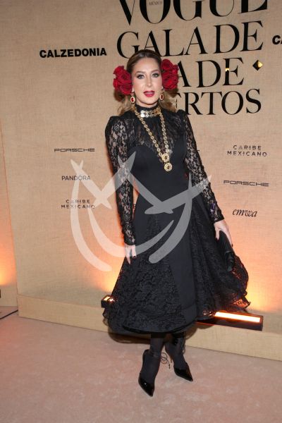 Geraldine Bazán de Gala con Muertos
