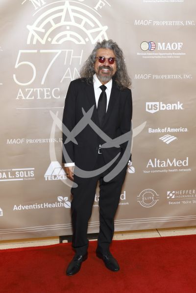 George Lopez es un regalo Azteca