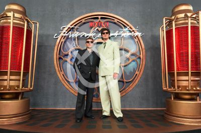 Jacob Elordi y Oscar Isaac con Frankenstein 