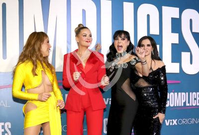 Maribel, Lucía, Laura y Marjorie son Cómplices