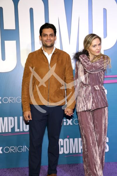 Pedro Torres Jr y esposa con Cómplices