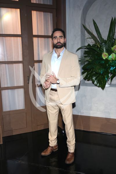 Marcos Montero se Oculta