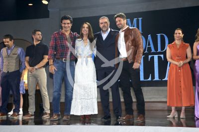 Susana, Andrés y David se Ocultan