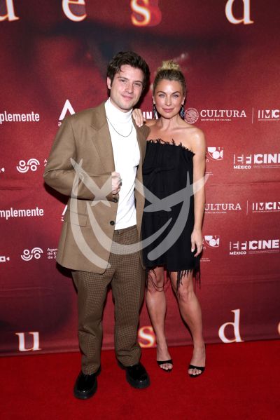 Ludwika Paleta y Nicolás Haza presumen Después