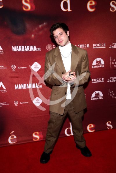 Ludwika Paleta y Nicolás Haza presumen Después