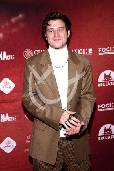 Ludwika Paleta y Nicolás Haza presumen Después