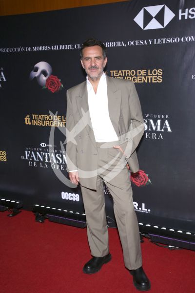 Flavio Medina con El Fantasma