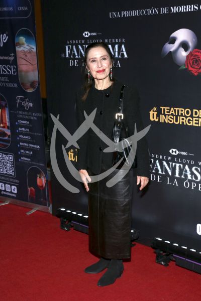 María Rojo con El Fantasma